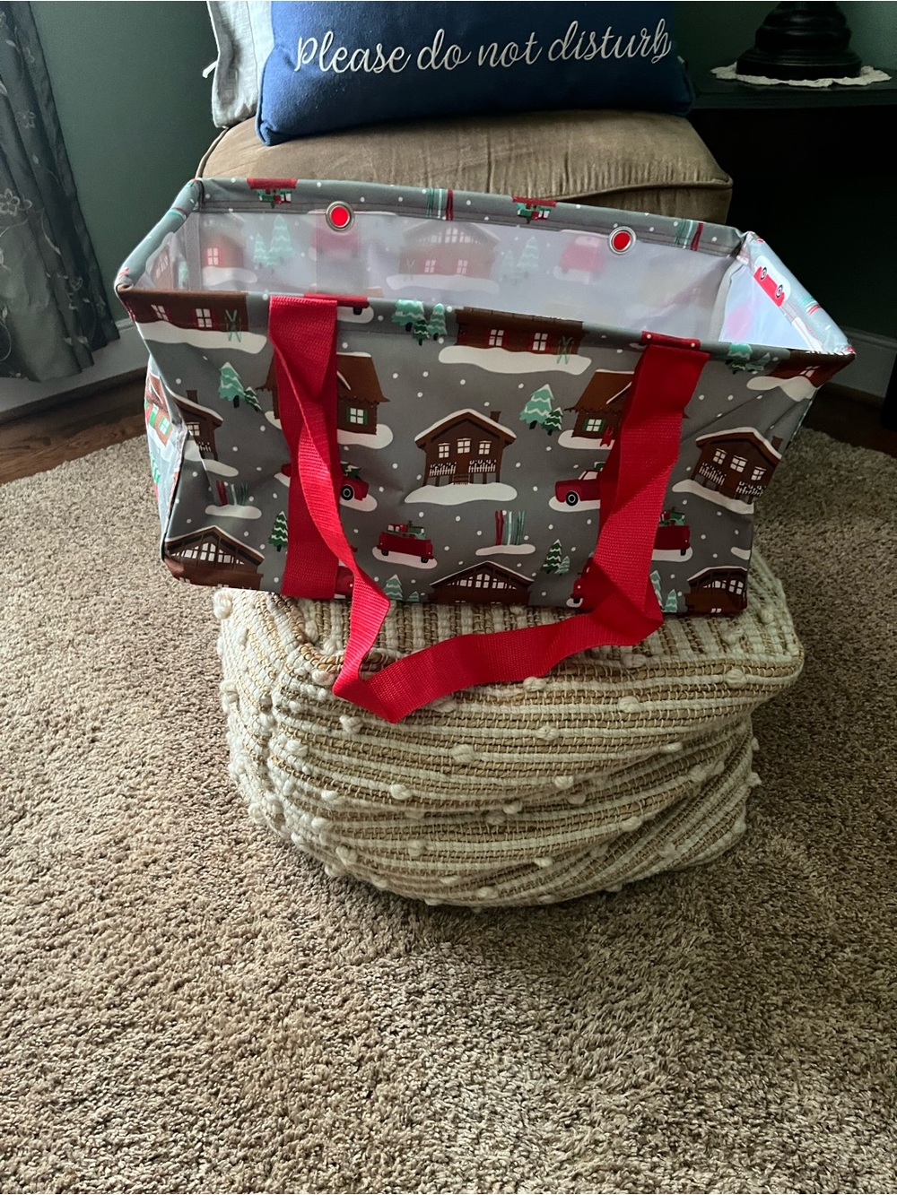 thirty-one medium utility tote Gray Holiday Cabin Tote with Red Handles
